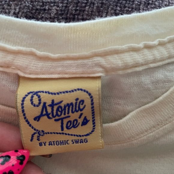 Atomic Tee’s Rhythm and Blues Graphic Tee - Picture 3 of 4